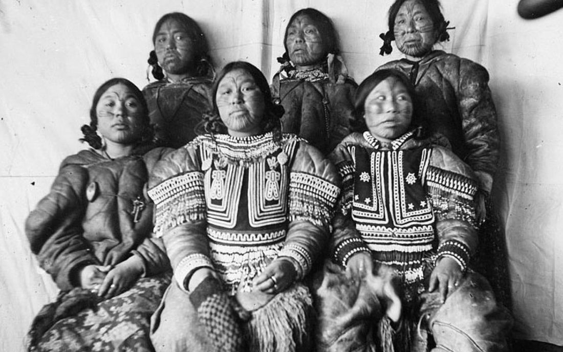 Geschichte der Tätowierungen: Inuit-Leute